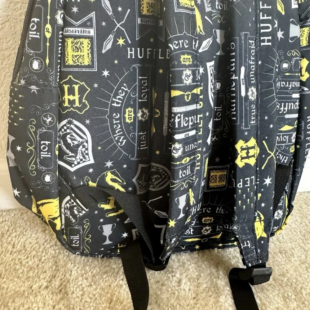 Harry Potter Hufflepuff Backpack Black Yellow Hogwarts House Laptop Bag NWOT